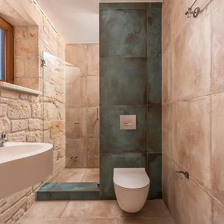 Mint Retreat Suites (Adults Only) Kalandra Dış mekan fotoğraf