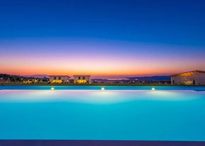 Mint Retreat Suites (Adults Only)
